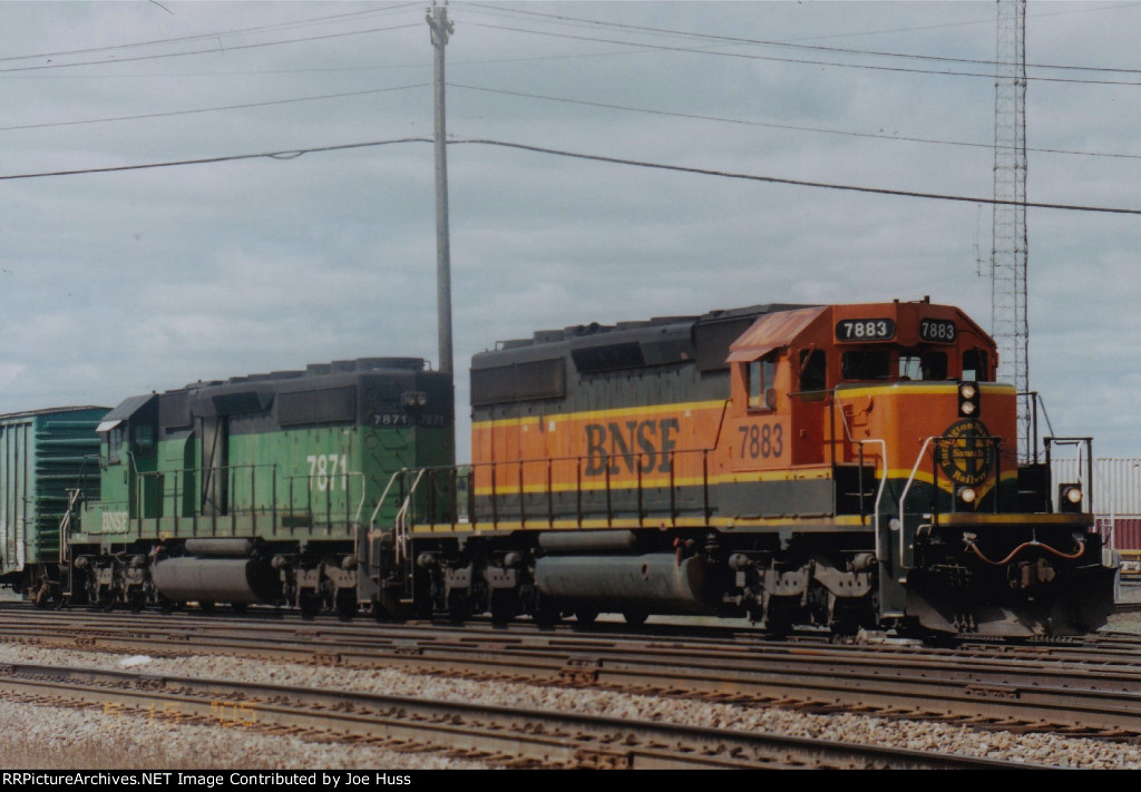 BNSF 7883 East